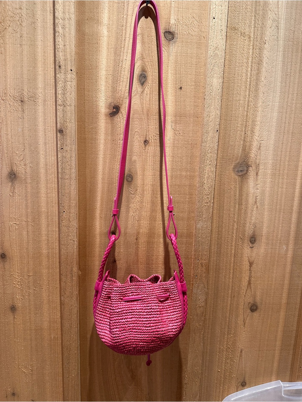 Sezane Mini Zelie Fuchsia Raffia Crossbody Bucket Bag - Picture 4 of 8